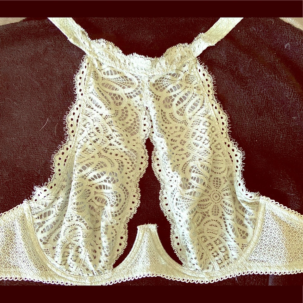 Victoria’s Secret Light Green Bralette